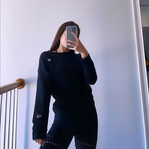 Champion crew neck! 🌹